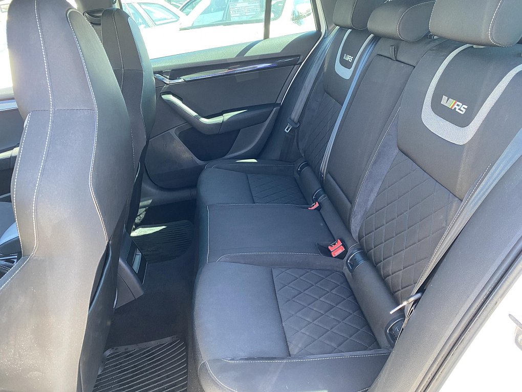 Škoda Octavia III 2.0 TDi 