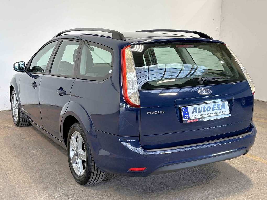 Ford Focus 1.6i 