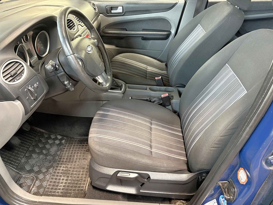 Ford Focus 1.6i 