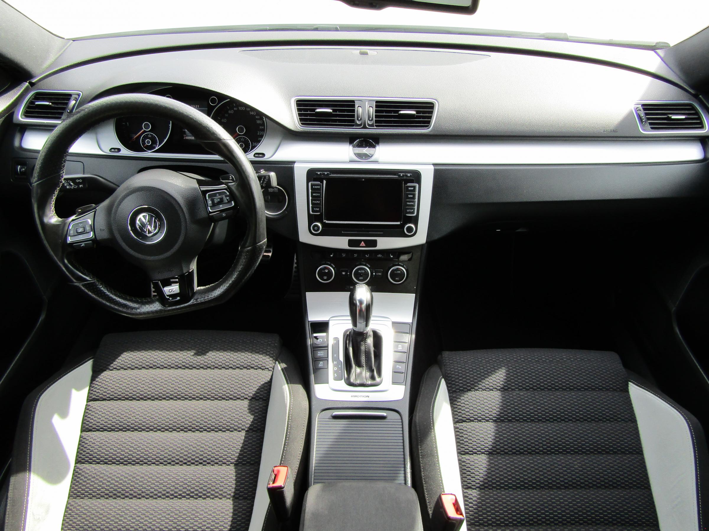 Volkswagen Passat, 2013 - pohled č. 8