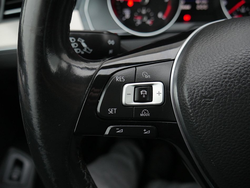 Volkswagen Passat 2.0TDi Highline