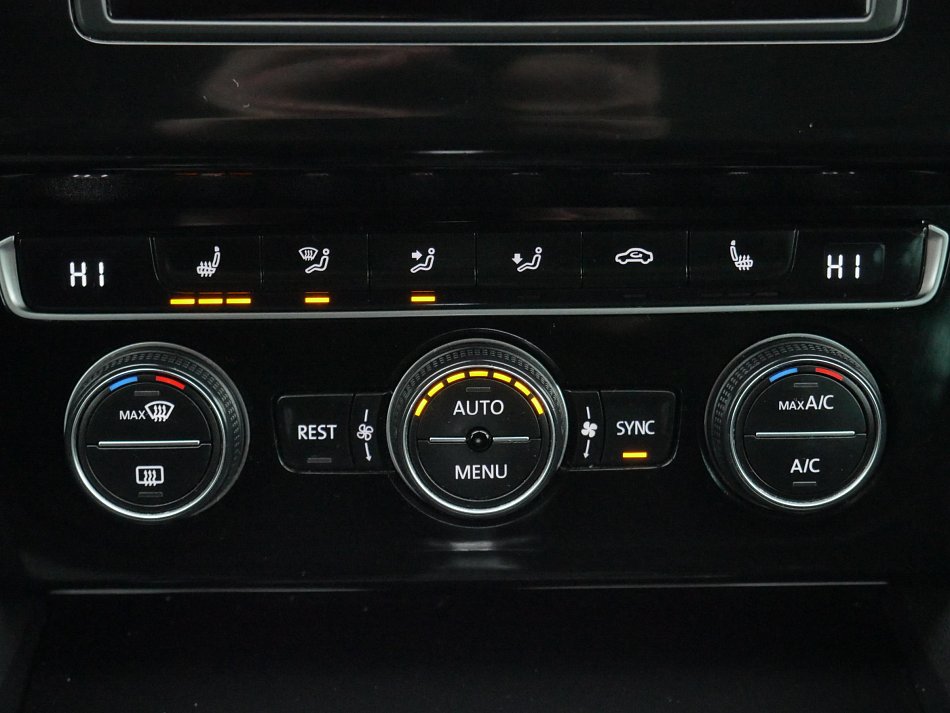 Volkswagen Passat 2.0TDi Highline