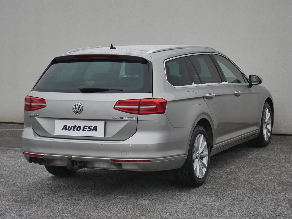 Volkswagen Passat 2.0TDi Highline