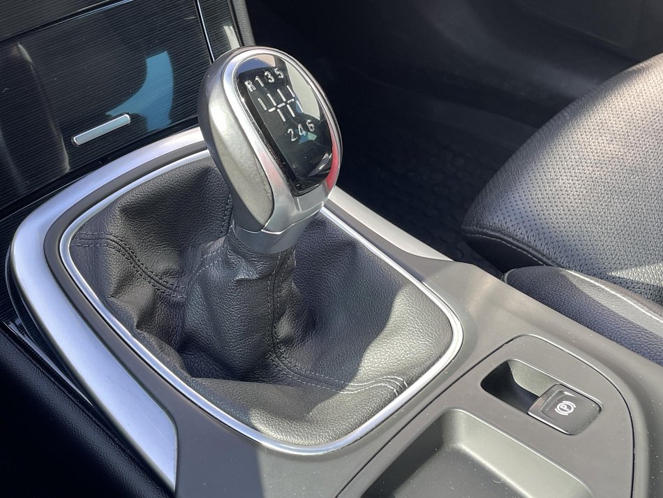 Opel Insignia 2.0 CDTi 