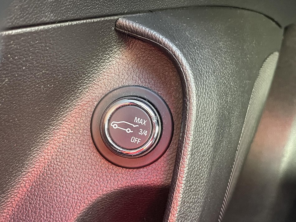 Opel Insignia 2.0 CDTi 