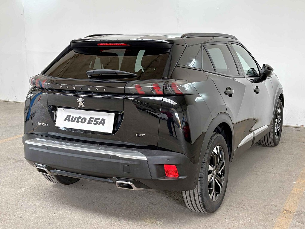 Peugeot 2008 1.2PT 