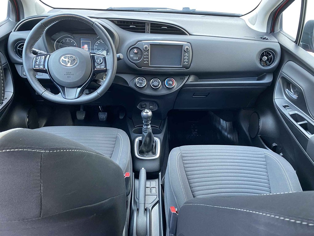 Toyota Yaris 1.5 VVT-i Active