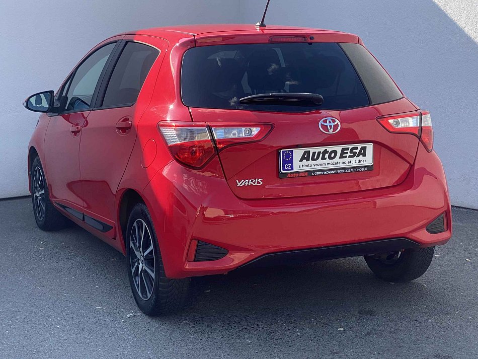 Toyota Yaris 1.5 VVT-i Active
