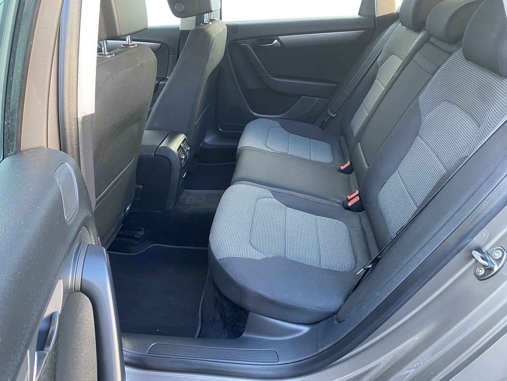 Volkswagen Passat 2.0TDi 