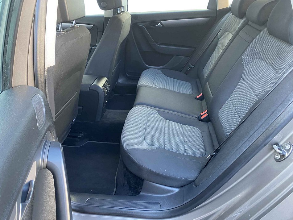 Volkswagen Passat 2.0TDi 
