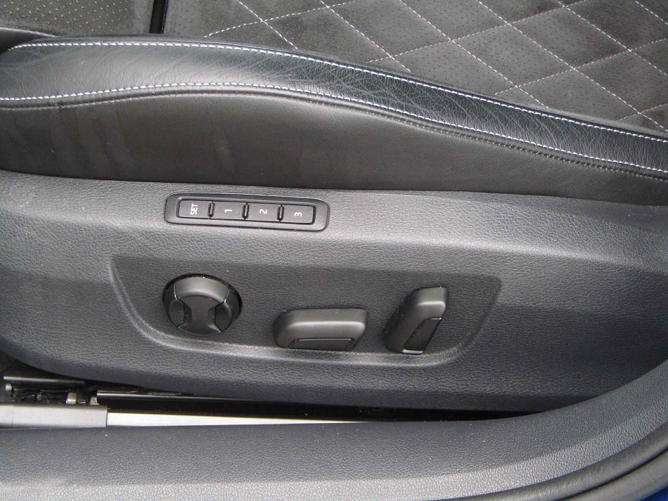 Škoda Superb III 2.0 TDi 