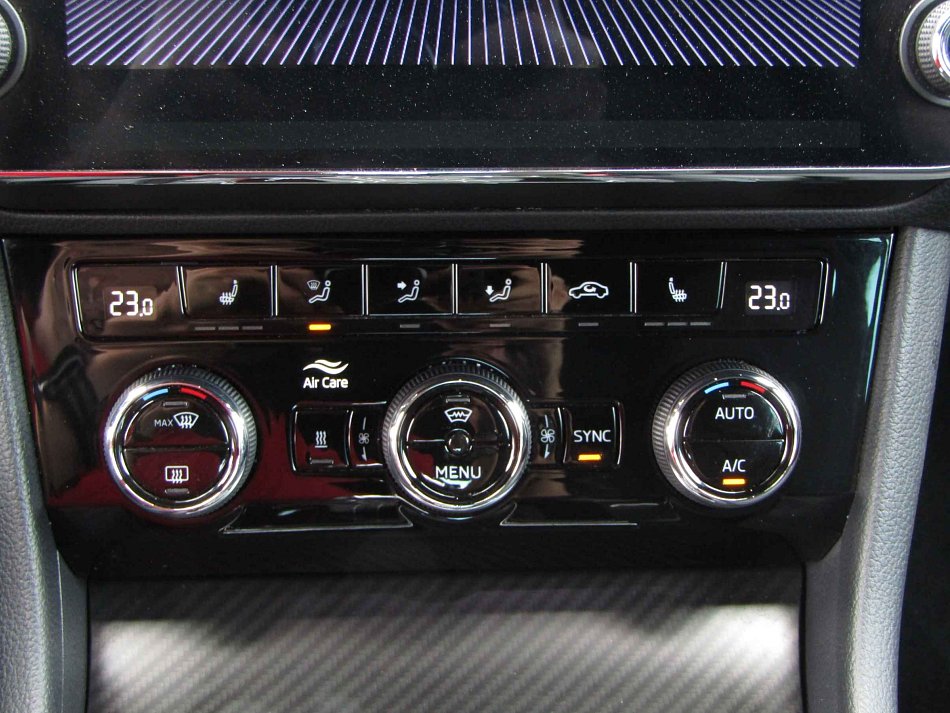 Škoda Superb III 2.0 TDi 