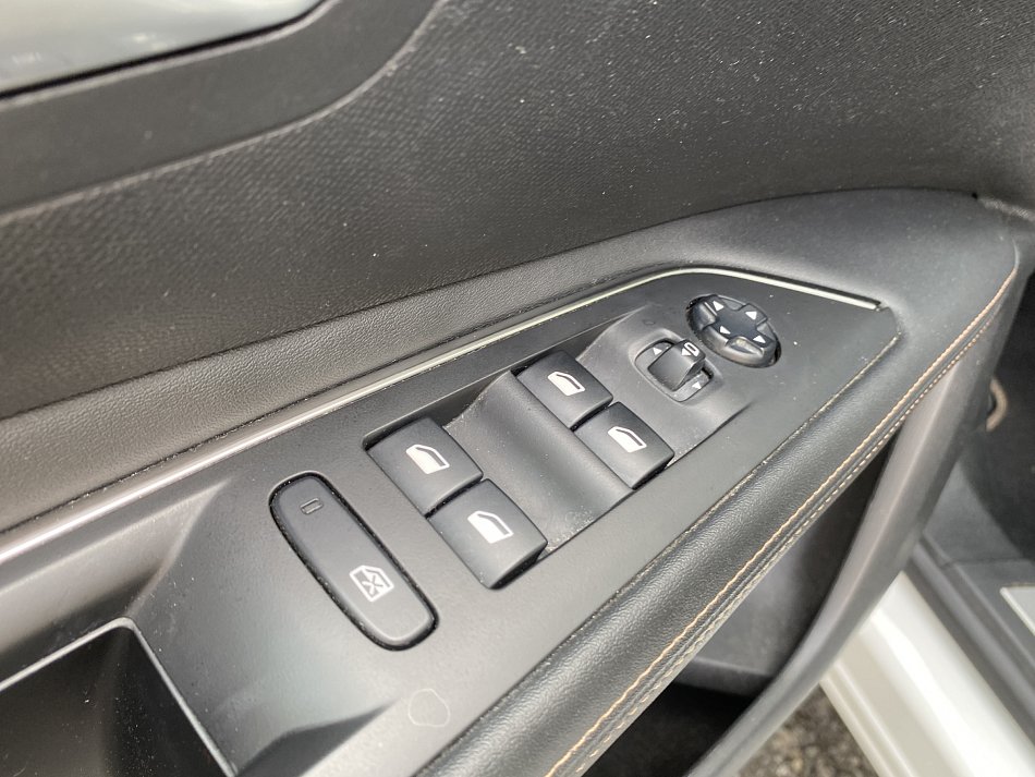 Peugeot 3008 1.2PT GT Line