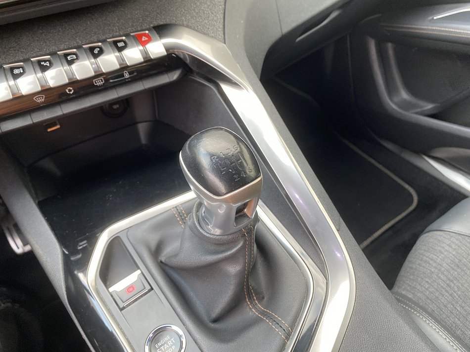 Peugeot 3008 1.2PT GT Line