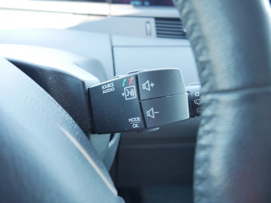 Renault Espace 2.0 DCi 