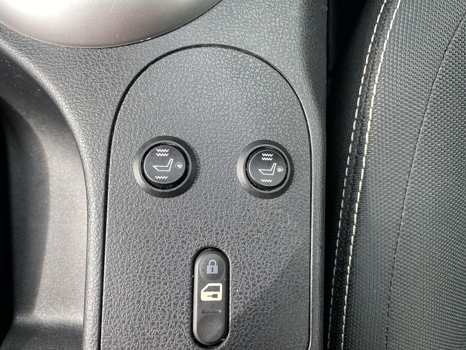 Nissan Qashqai 2.0i Acenta +2