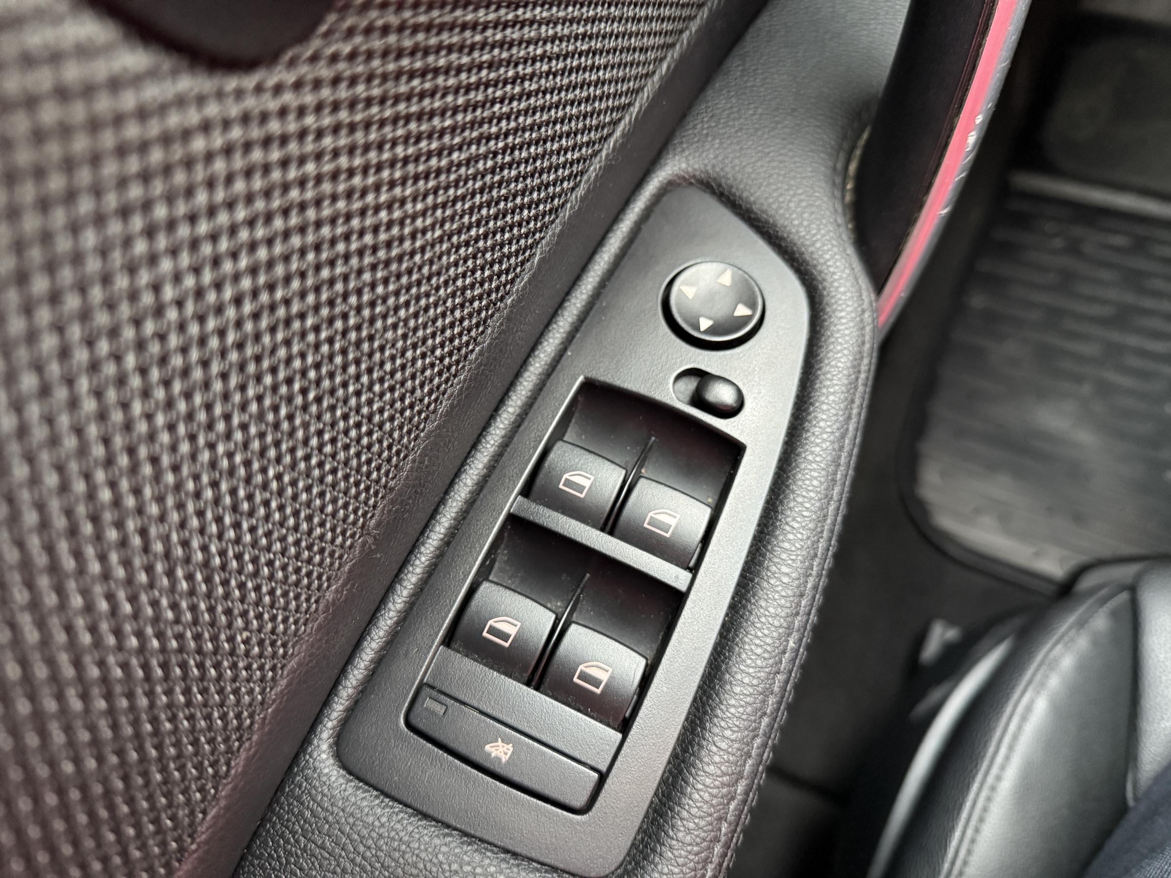 BMW Řada 1, 2008 - pohled č. 11