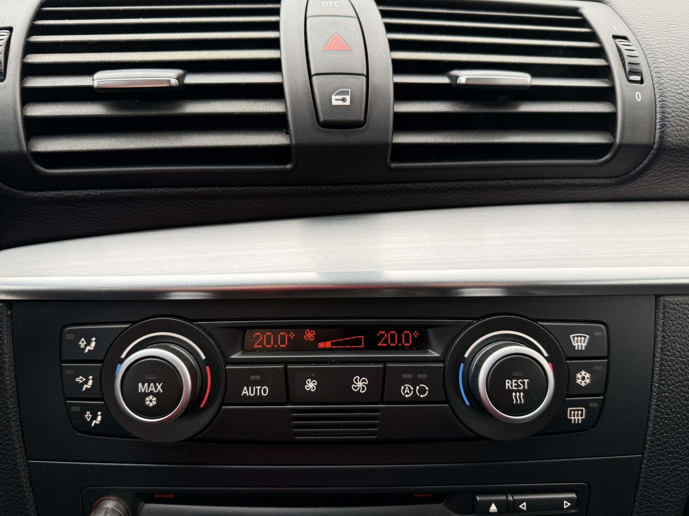 BMW Řada 1, 2008 - pohled č. 16