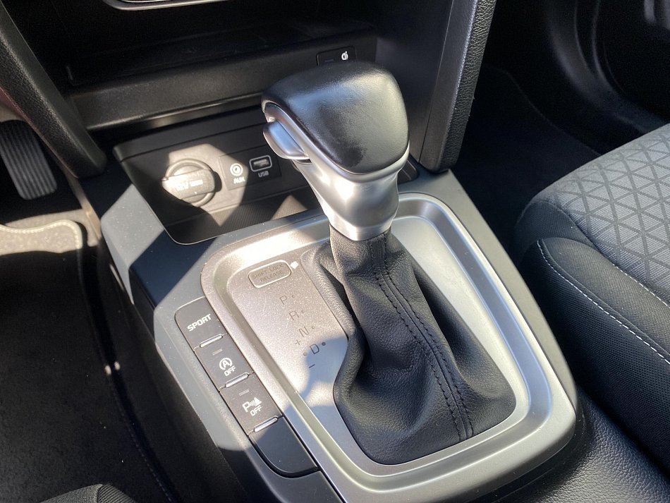 Kia Ceed 1.6 CRDi Exclusive