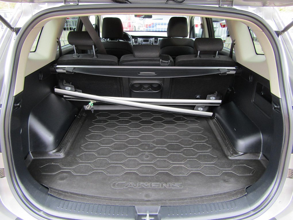 Kia Carens 1.6GDi 