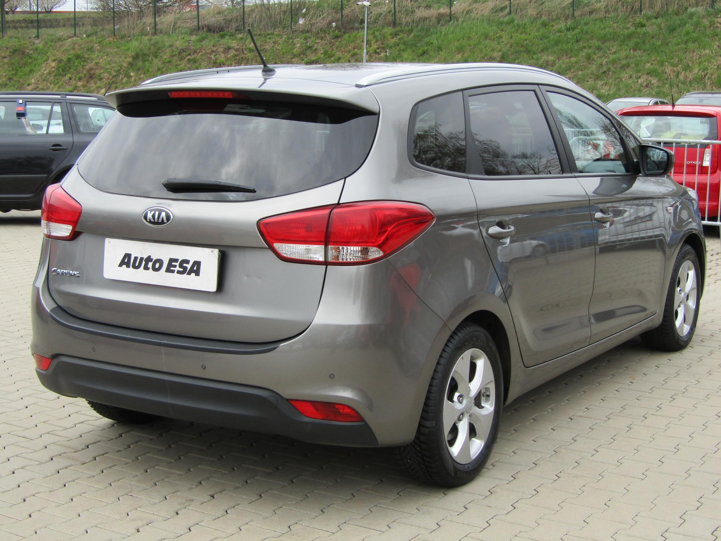 Kia Carens, 2014 - pohled č. 4