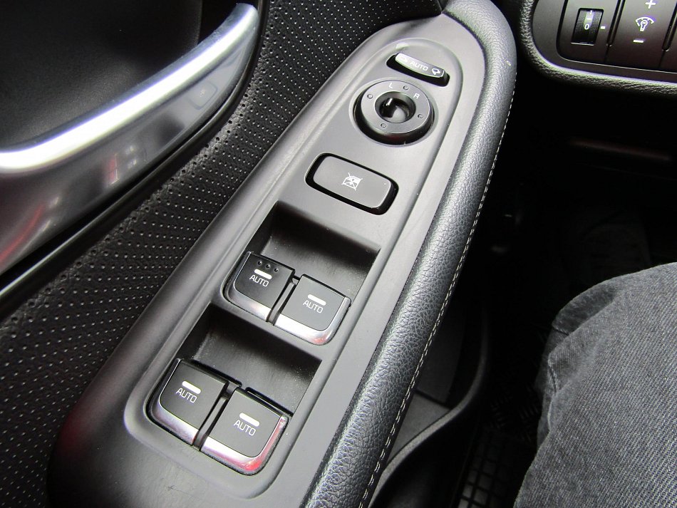 Kia Carens 1.6GDi 