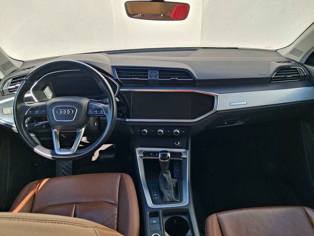Audi Q3 2.0 TDi  Quattro