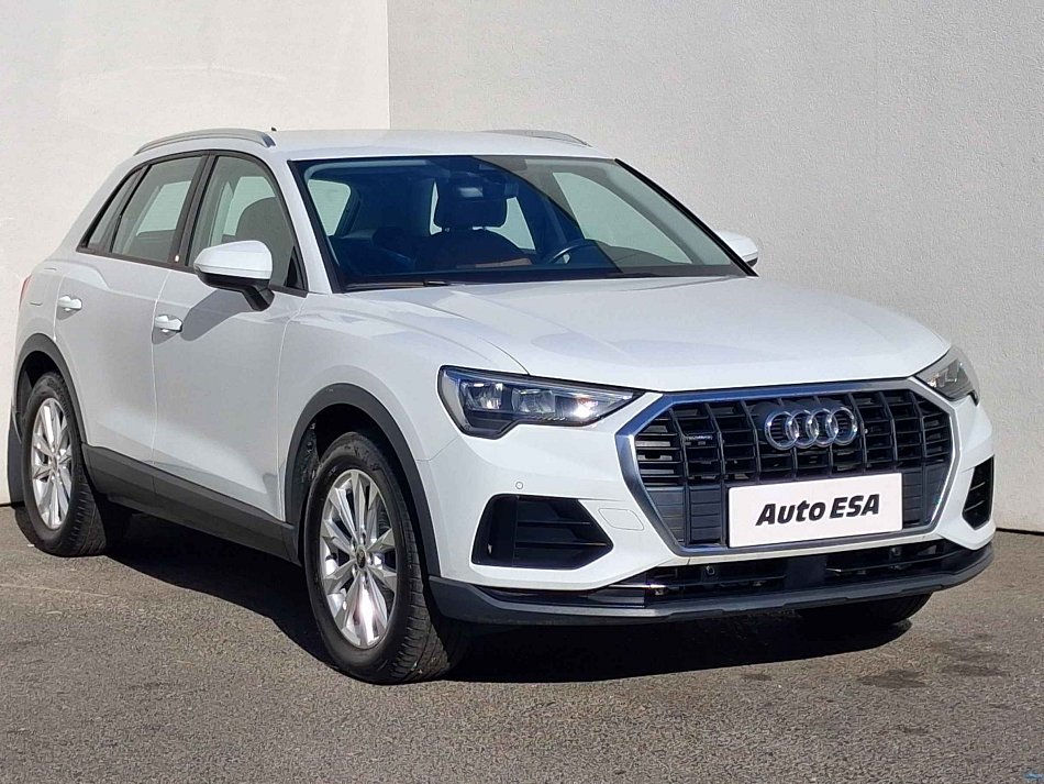 Audi Q3 2.0 TDi  Quattro