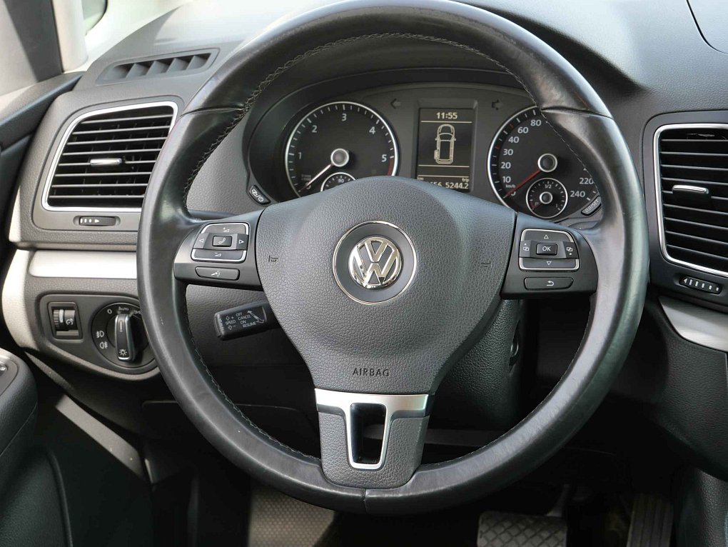 Volkswagen Sharan 2.0TDi 