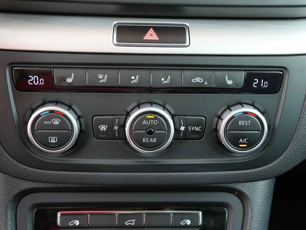 Volkswagen Sharan 2.0TDi 