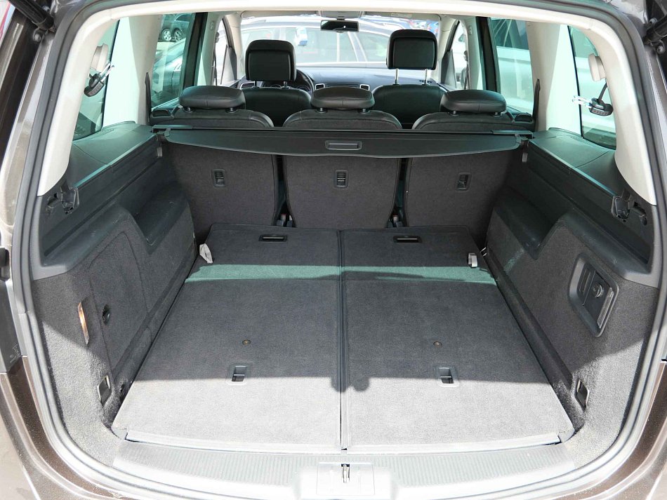 Volkswagen Sharan 2.0TDi 