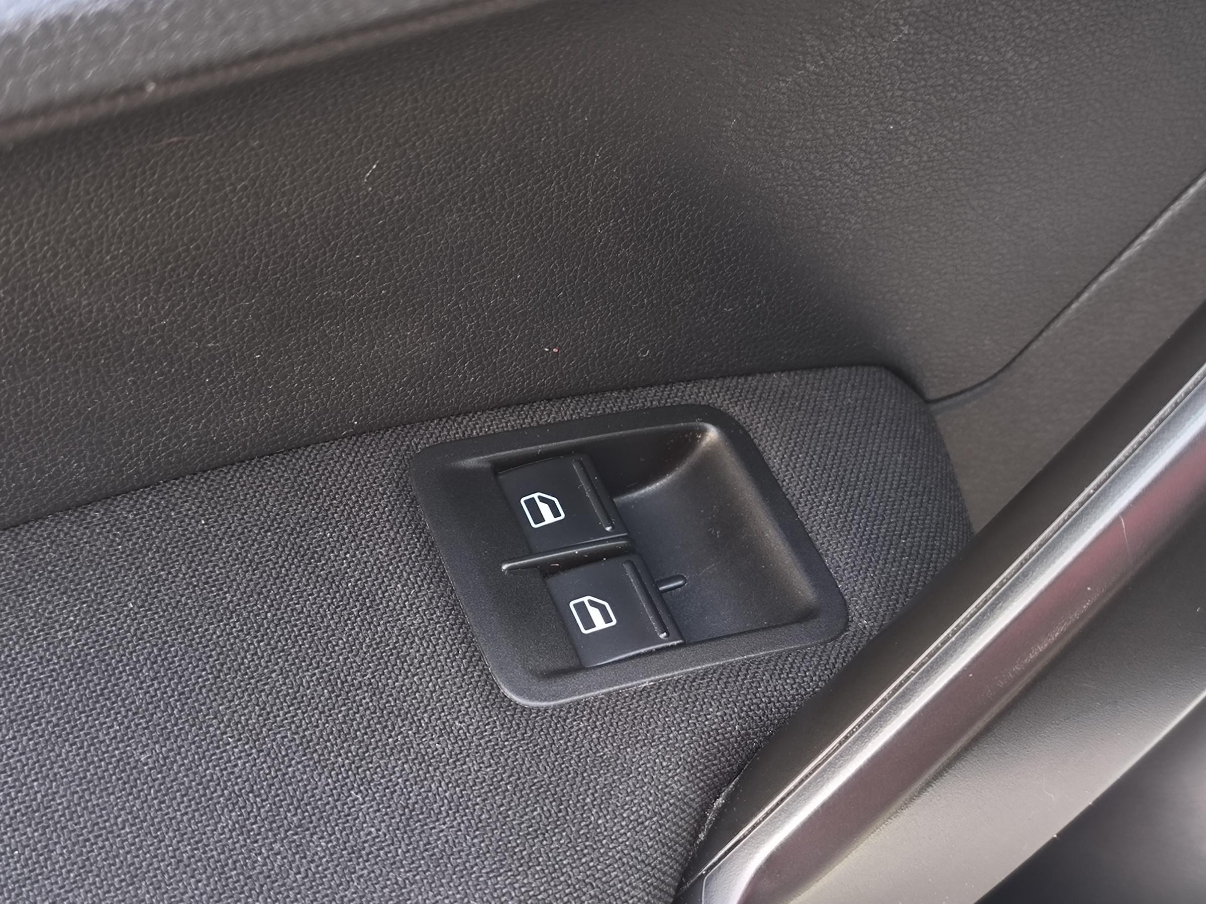 Volkswagen Caddy, 2018 - pohled č. 18