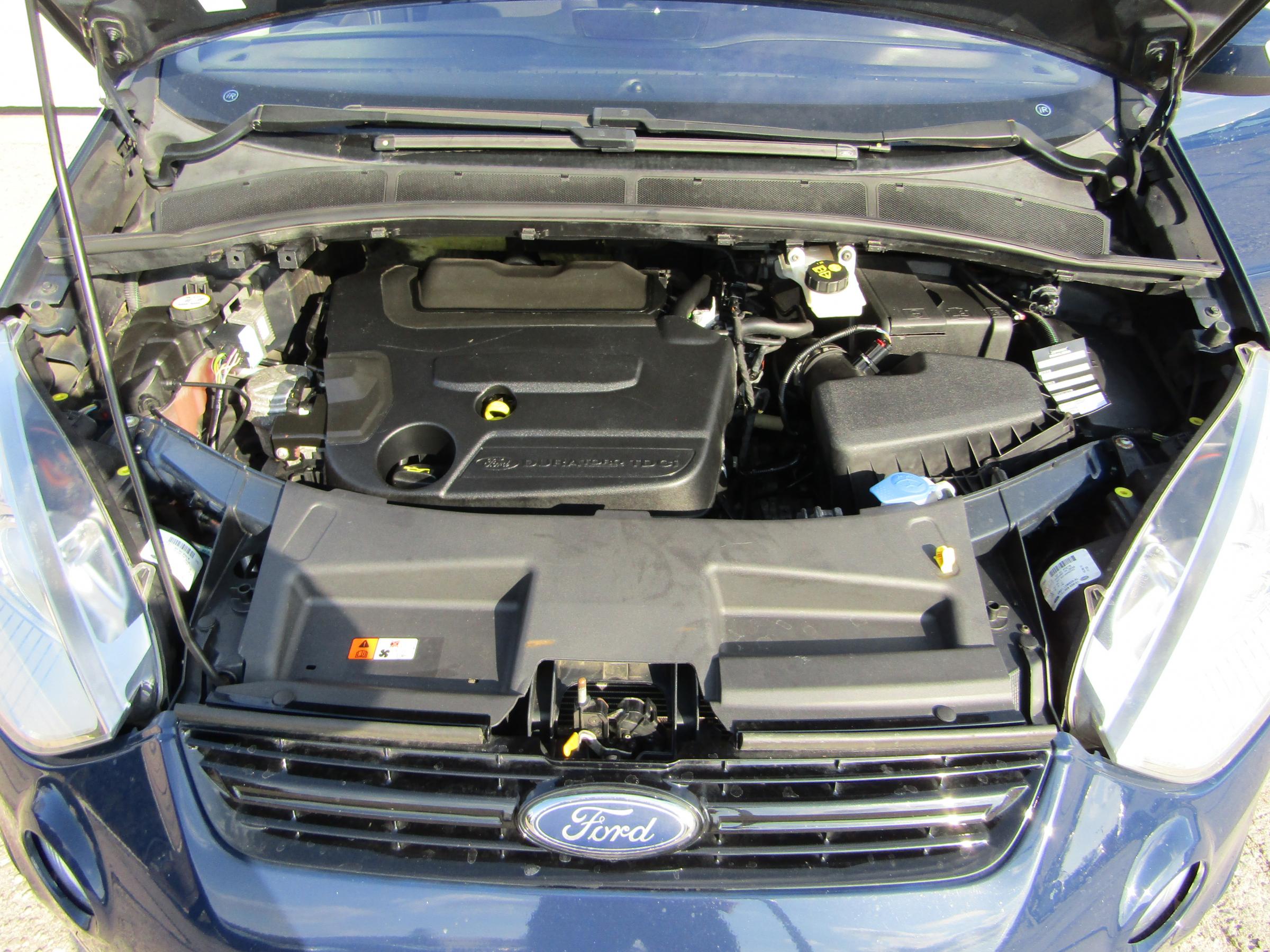 Ford S-MAX, 2013 - pohled č. 7