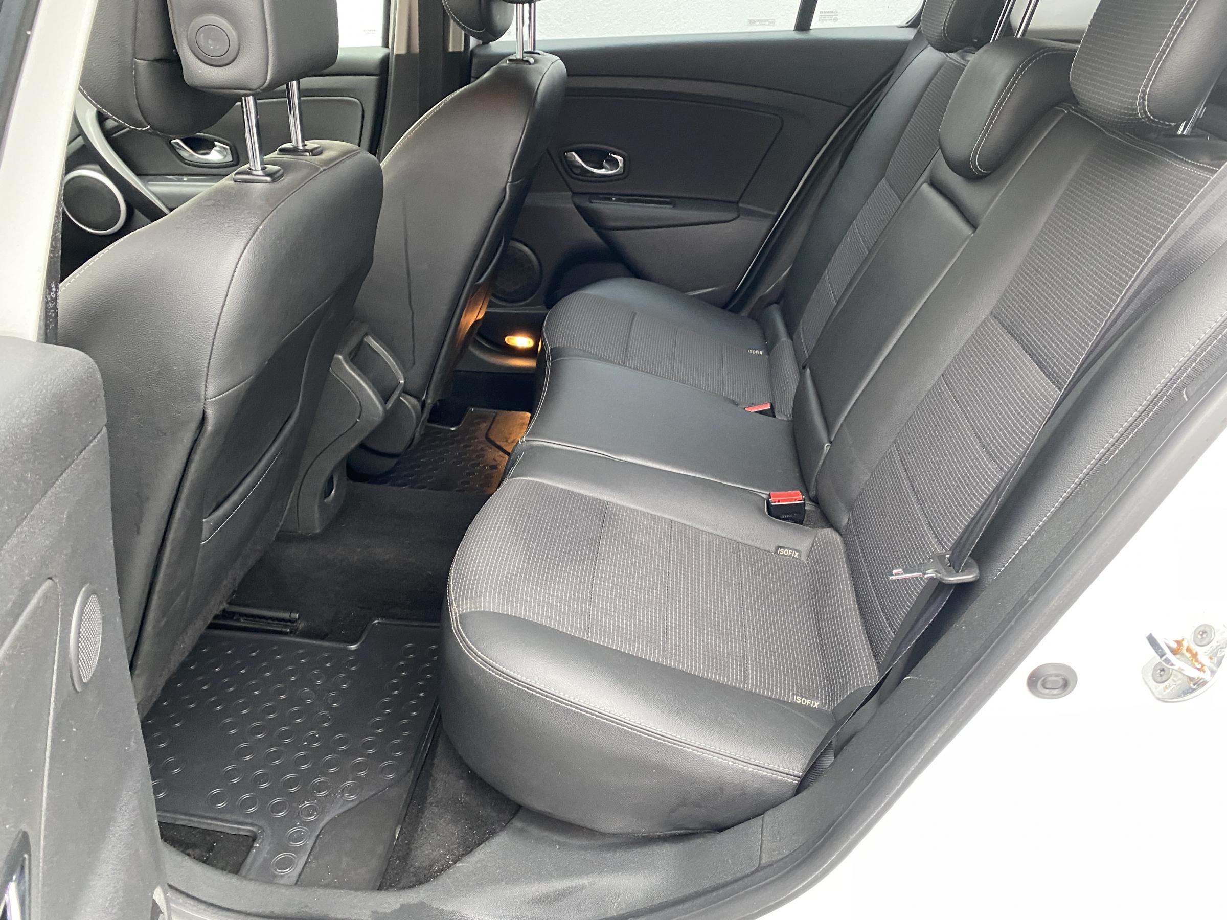 Renault Mégane, 2011 - pohled č. 10