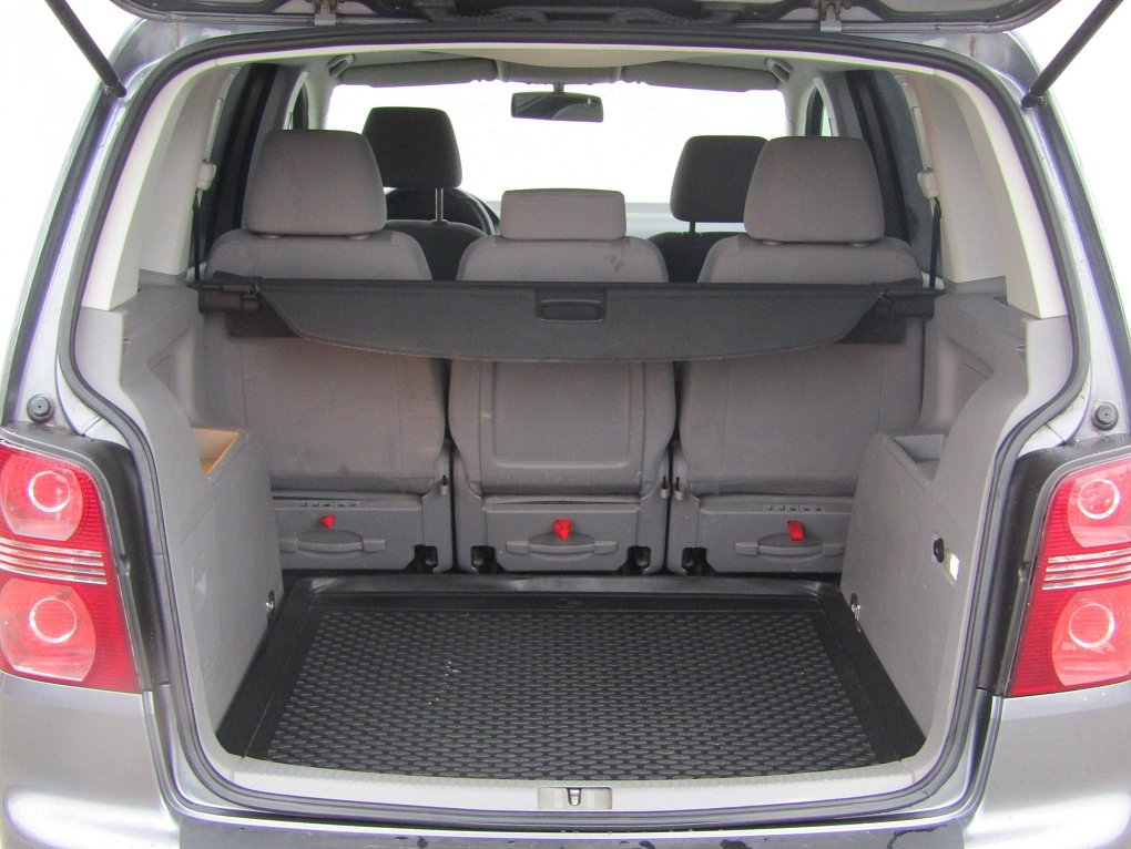 Volkswagen Touran 1.4TSi 