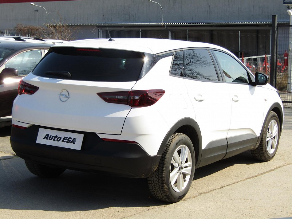 Opel Grandland 1.2 T Edition