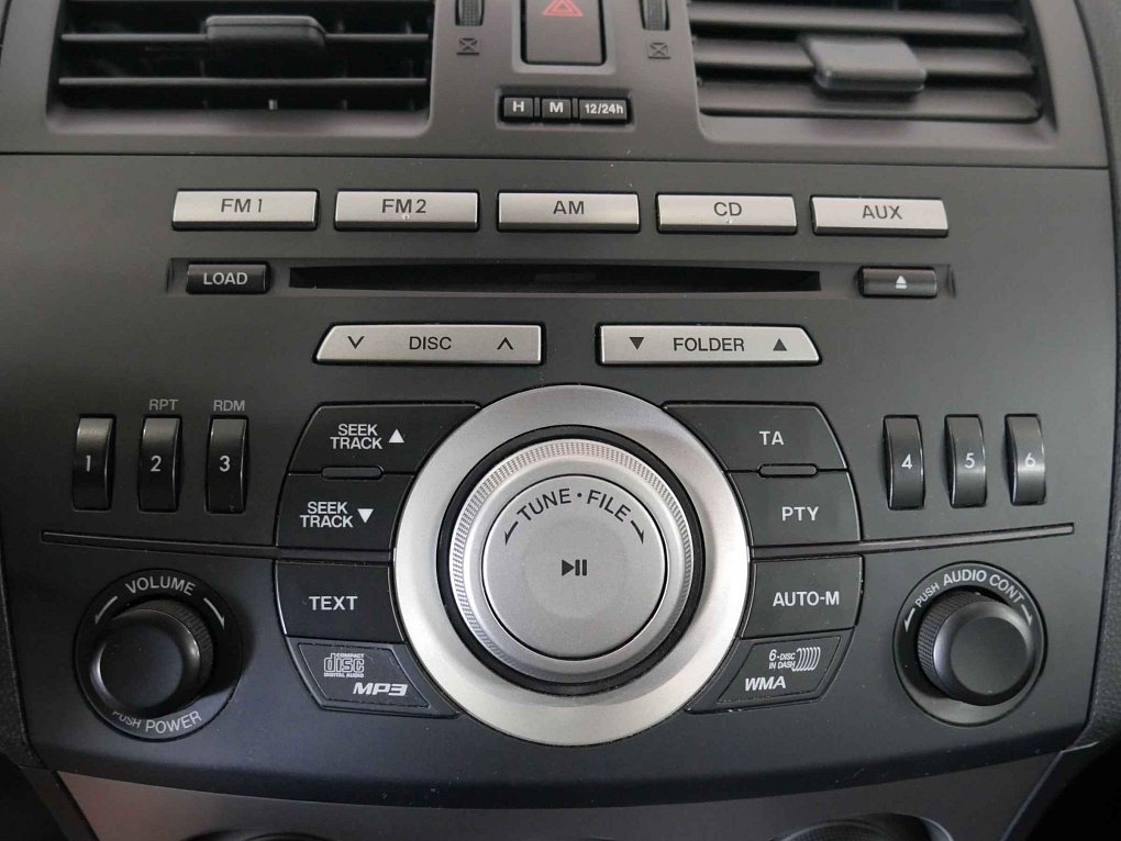 Mazda 3 2.0 i 