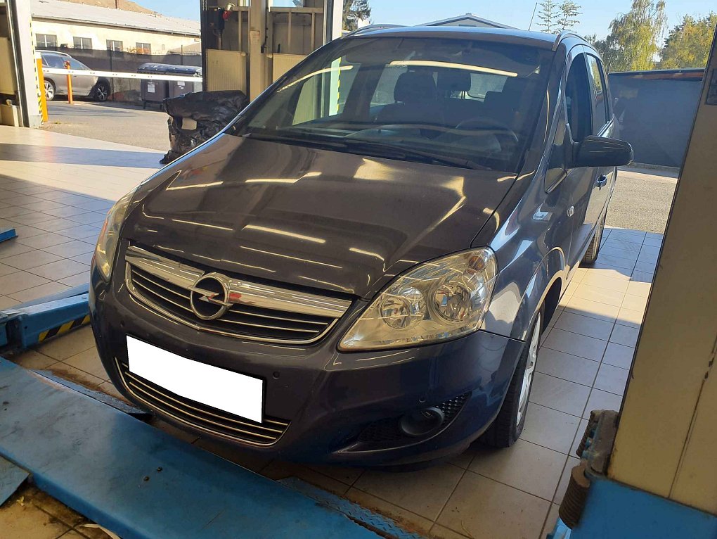 Opel Zafira 1.8i 