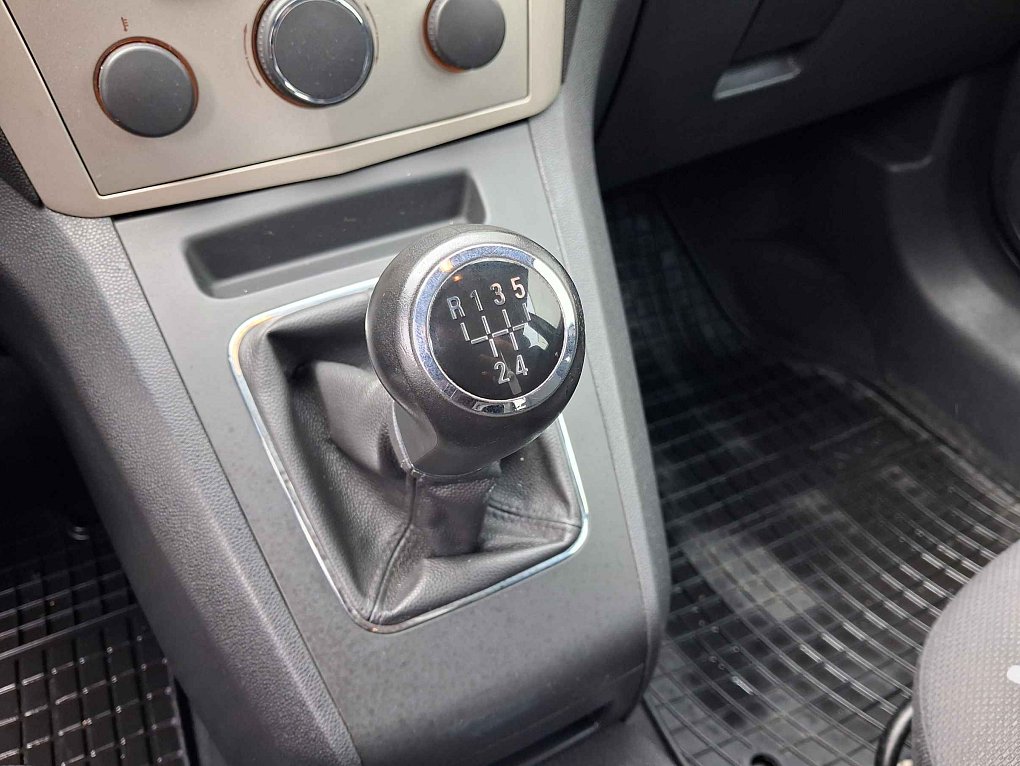 Opel Zafira 1.8i 