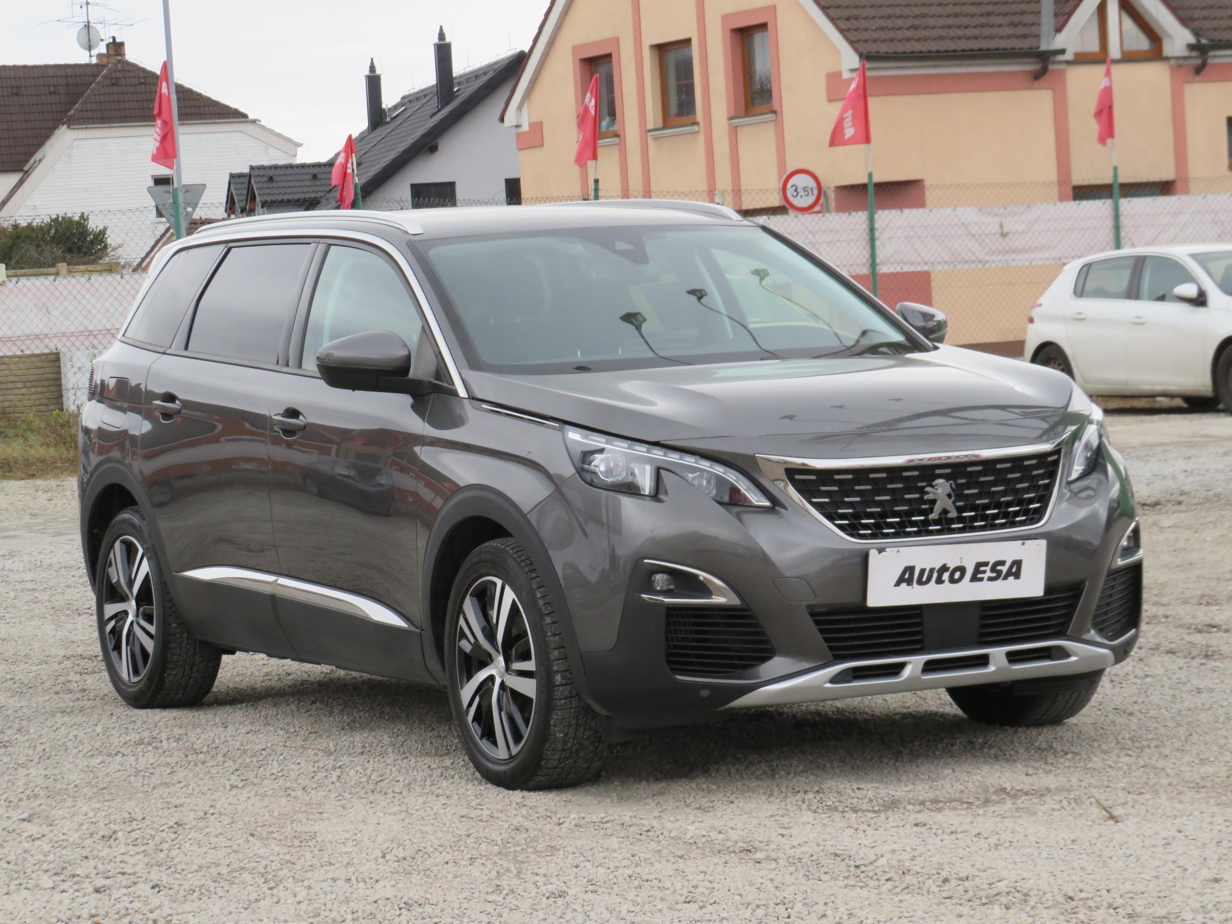 Peugeot 5008, 2020 - pohled č. 1