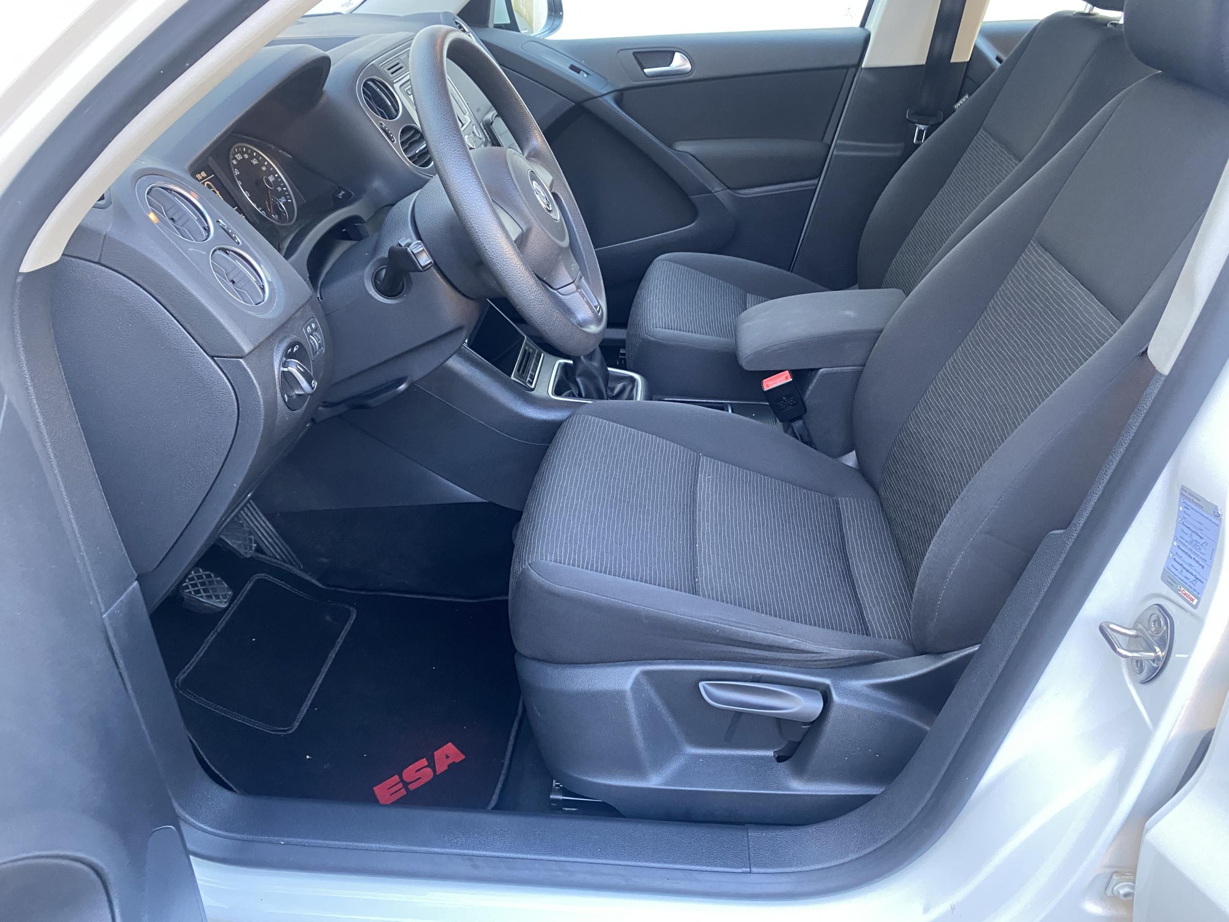 Volkswagen Tiguan, 2014 - pohled č. 10