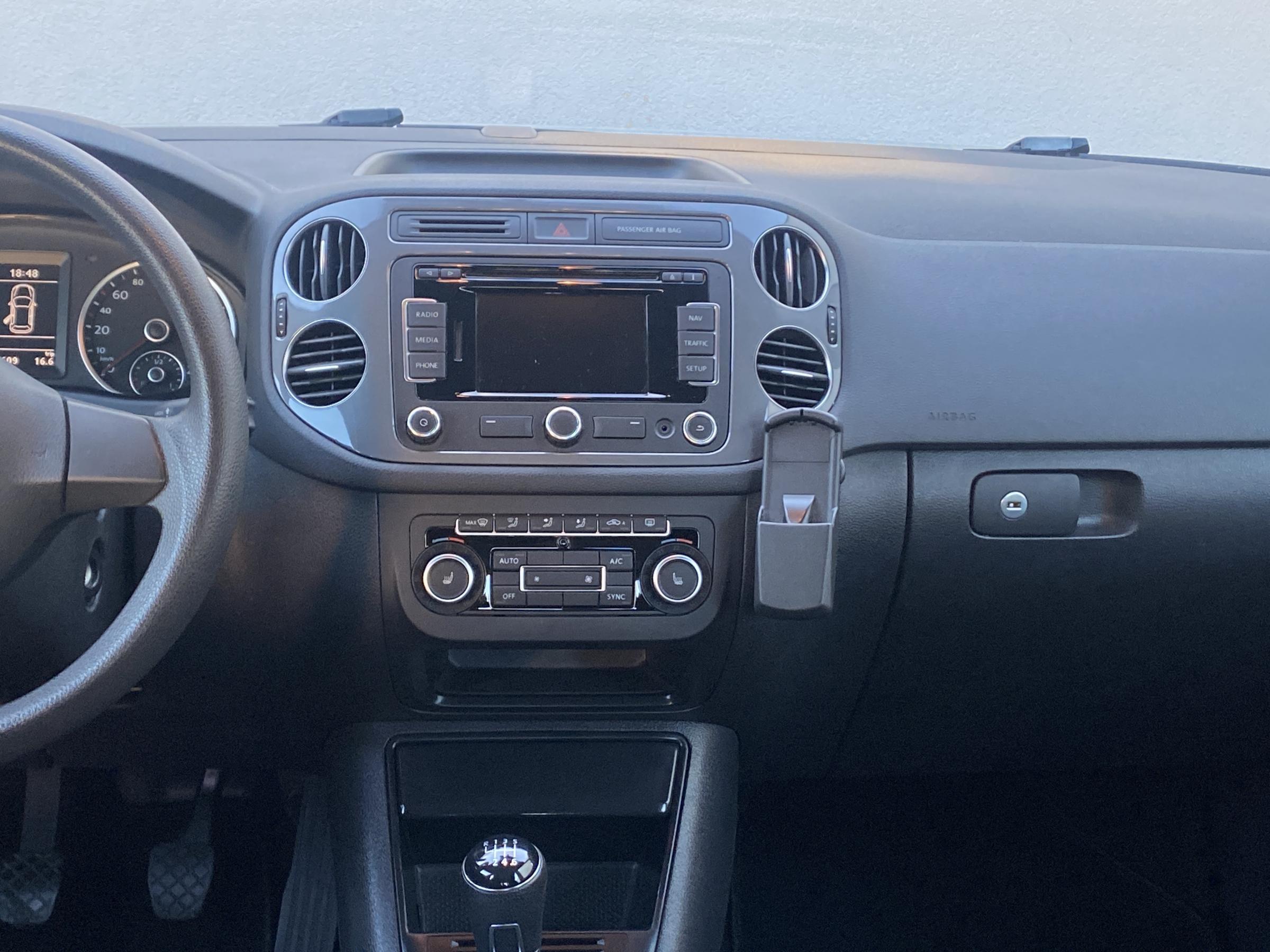 Volkswagen Tiguan, 2014 - pohled č. 9