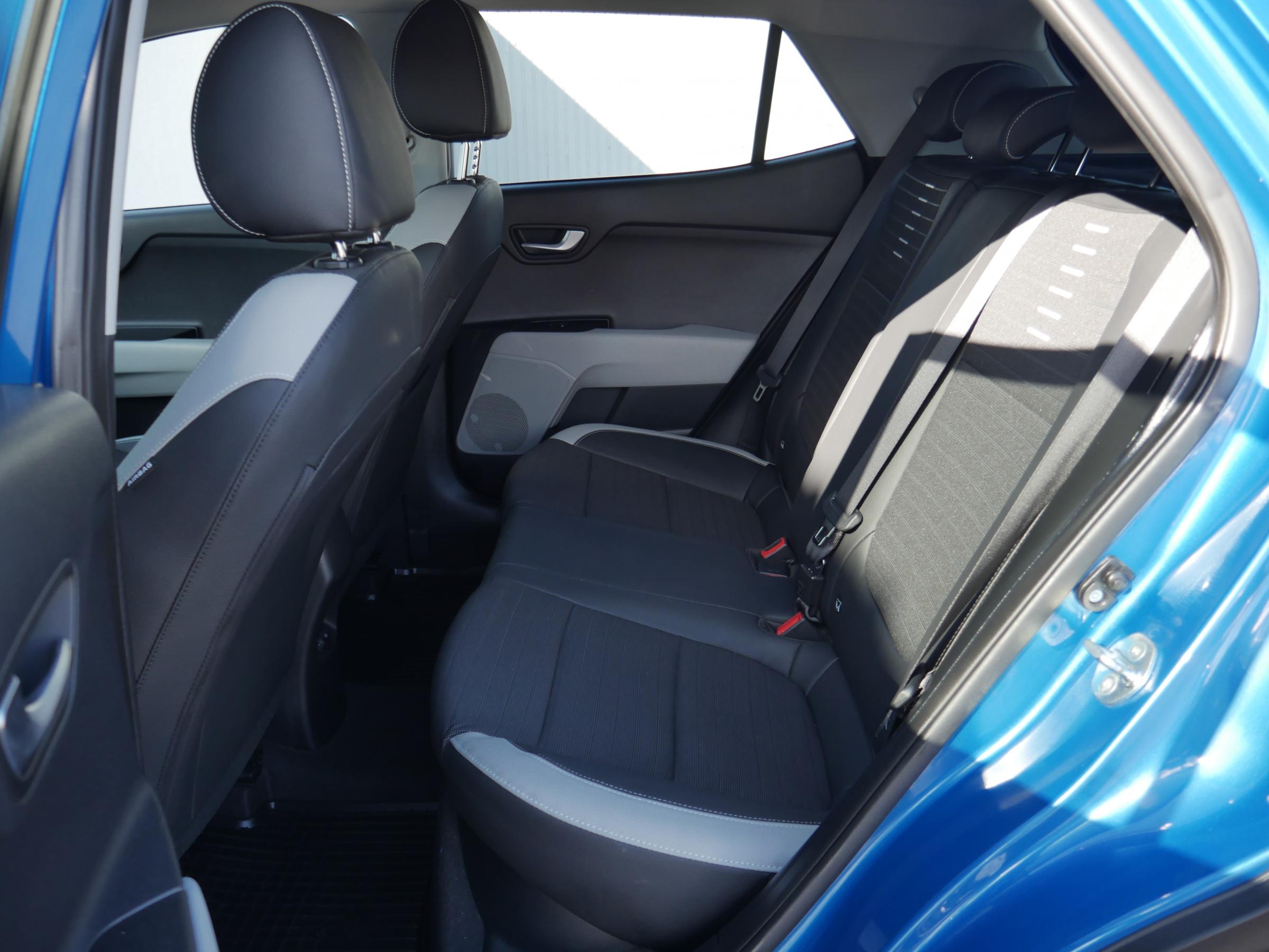 Kia Stonic, 2021 - pohled č. 10