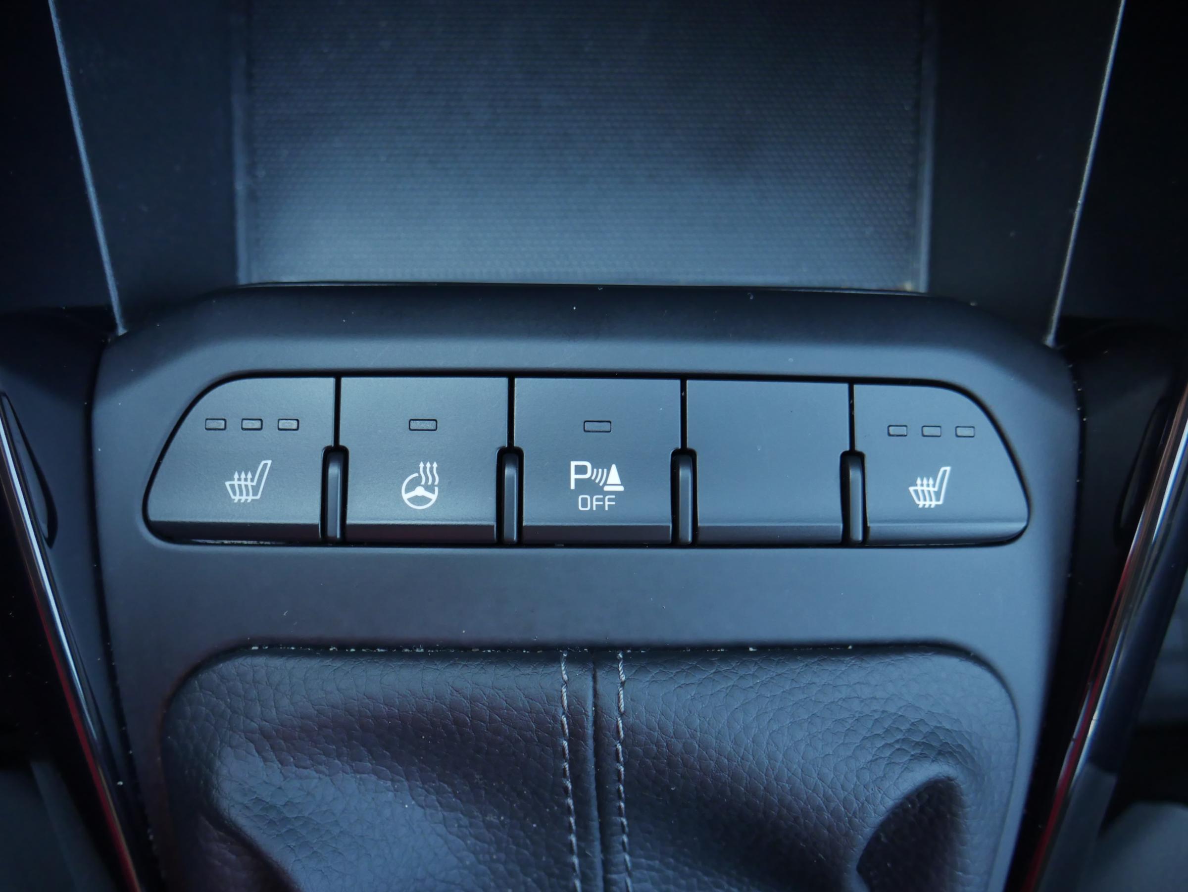 Kia Stonic, 2021 - pohled č. 15