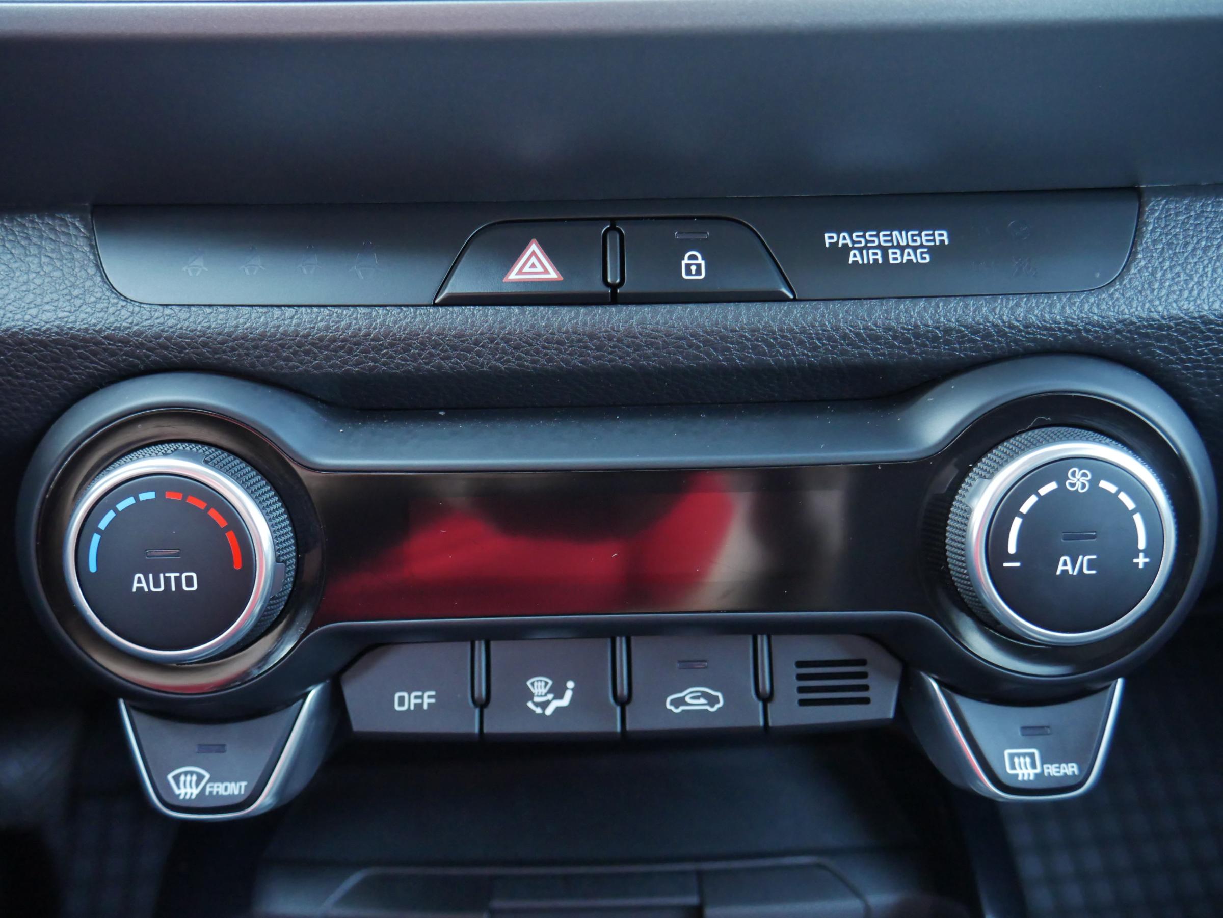 Kia Stonic, 2021 - pohled č. 16