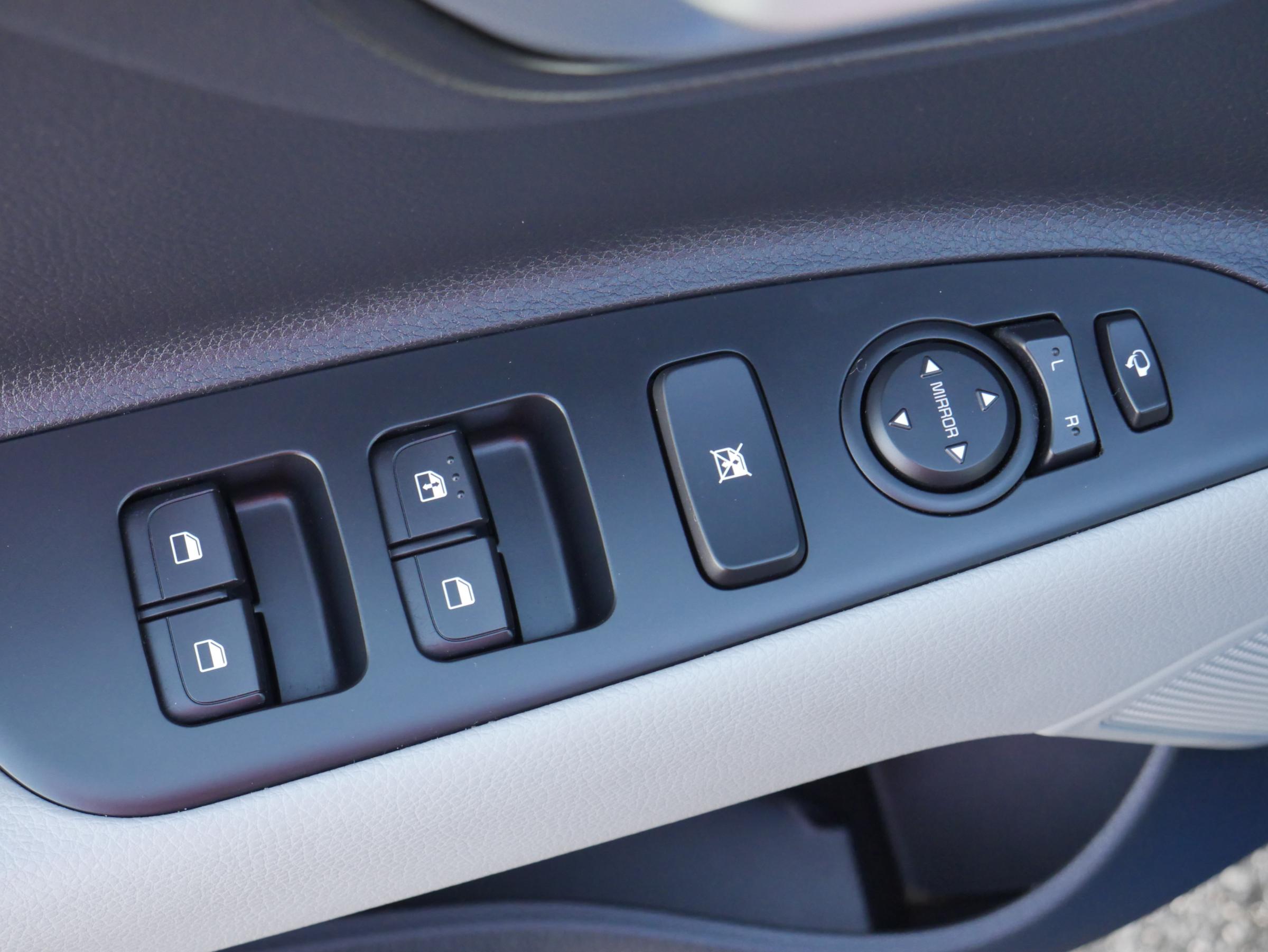 Kia Stonic, 2021 - pohled č. 20