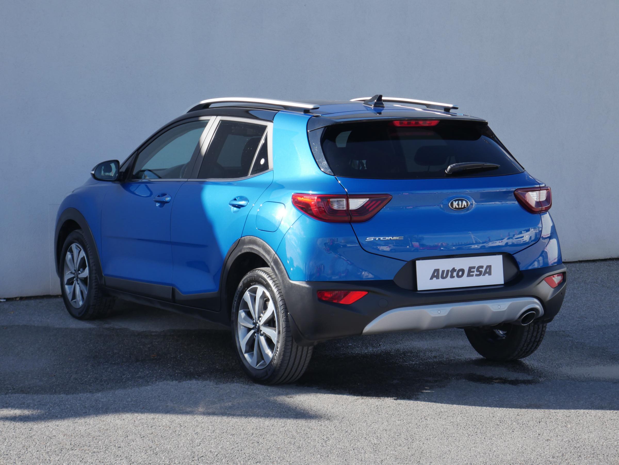 Kia Stonic, 2021 - pohled č. 6