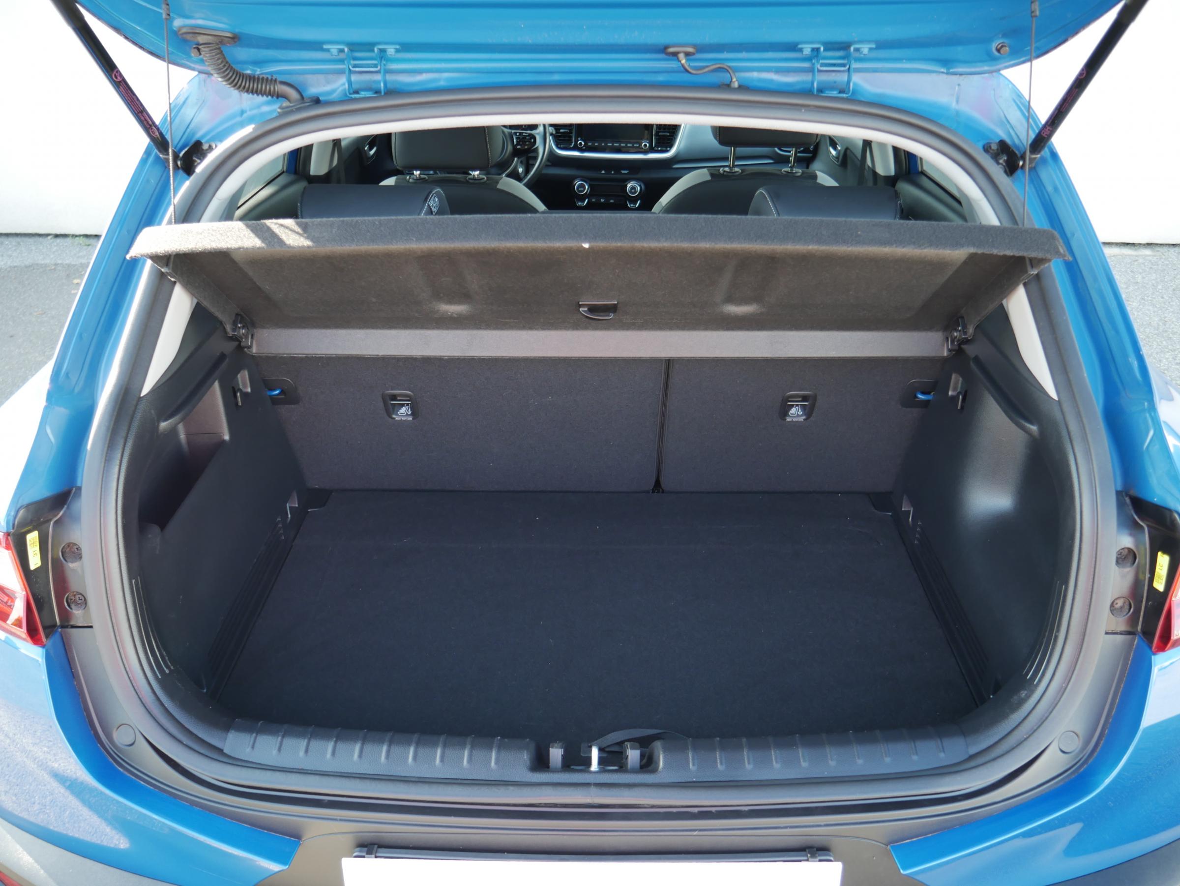 Kia Stonic, 2021 - pohled č. 7