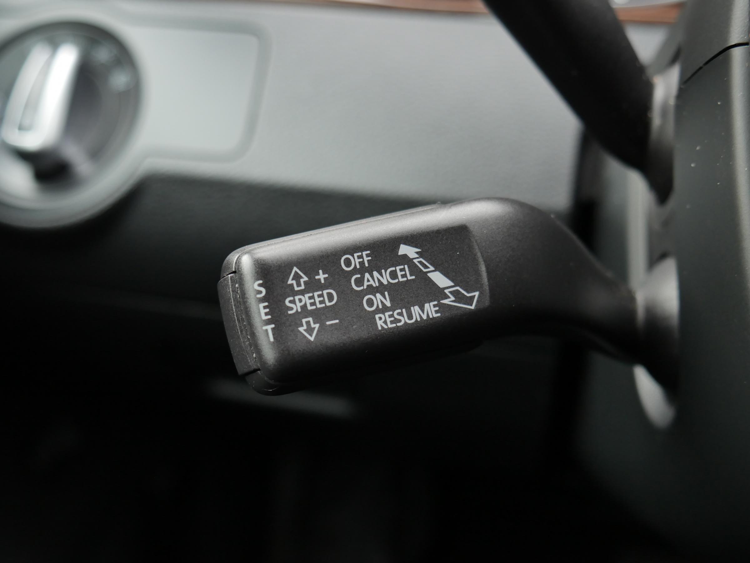 Volkswagen Passat, 2011 - pohled č. 14