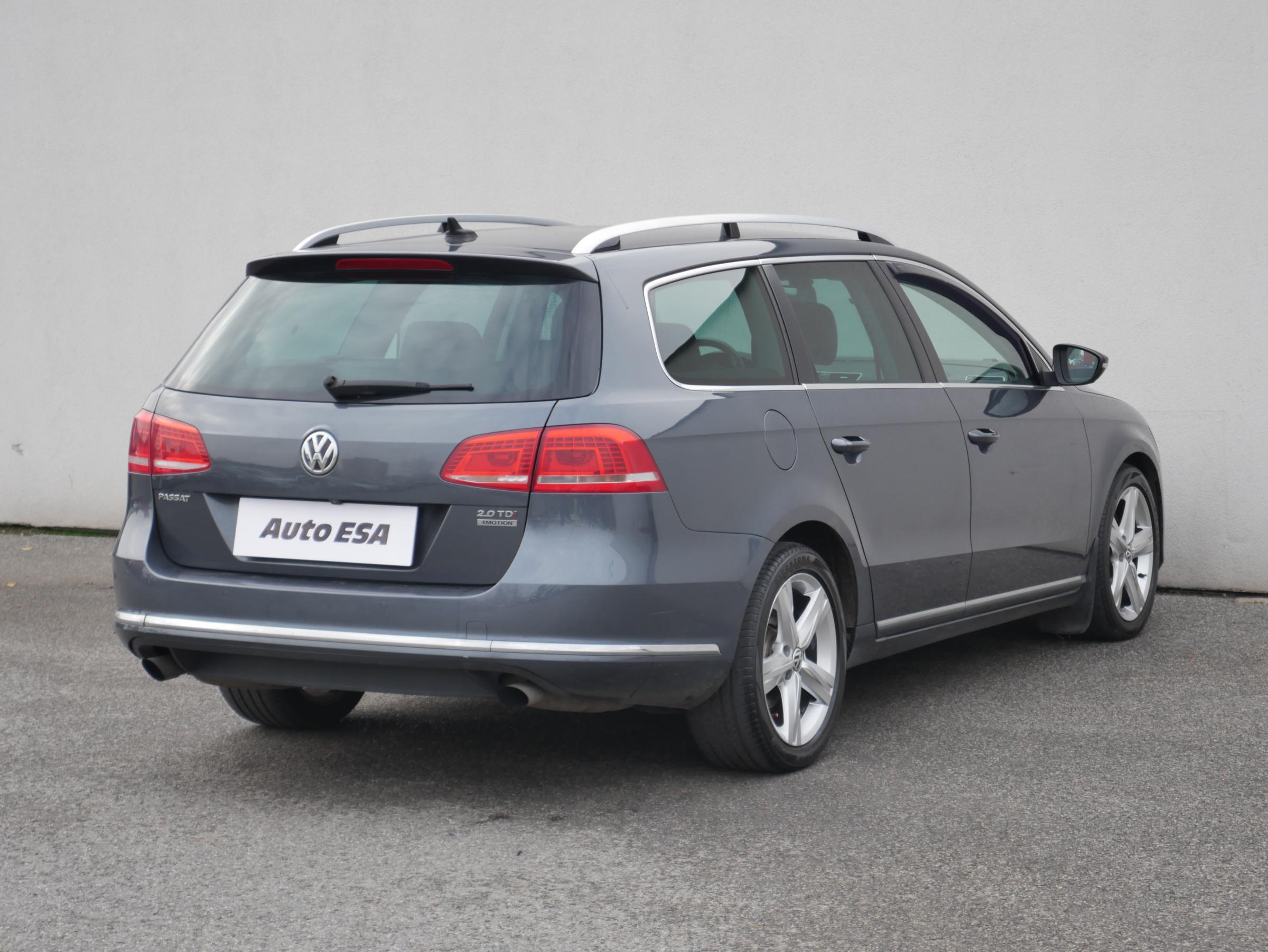 Volkswagen Passat, 2011 - pohled č. 4